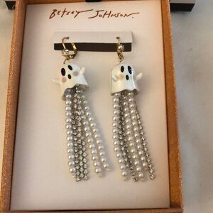 Betsey Johnson Gold Tone Just Treats Ghost Drop Earrings With Fringe NWT